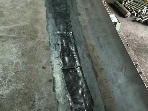 輸送帶中間開裂如何修補